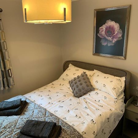 Stylish 2 Bed Penthouse In Trendy Pontcanna カーディフ エクステリア 写真