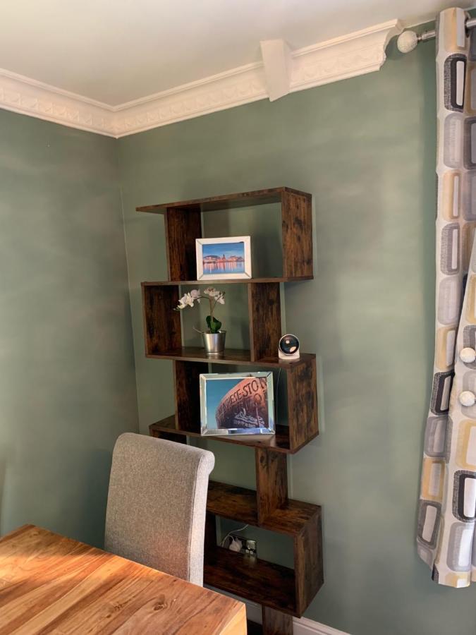 Stylish 2 Bed Penthouse In Trendy Pontcanna カーディフ エクステリア 写真
